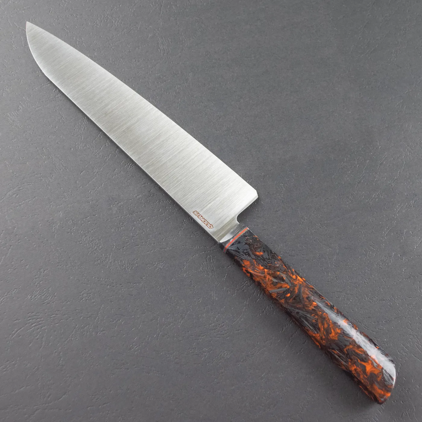 Фото Шеф-нож Quorus 200 Elmax на официальном сайте производителя QUORUS