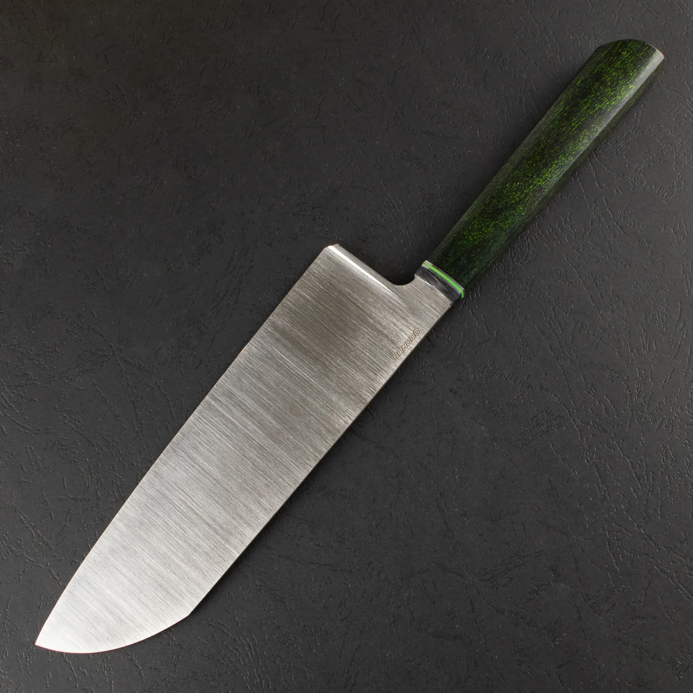 Фото Нож Сантоку Quorus 200 Elmax на официальном сайте производителя QUORUS