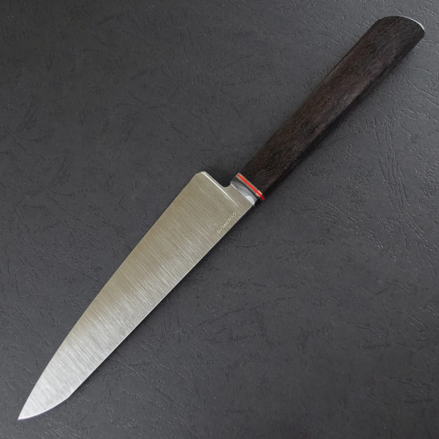 Фото Шеф-нож Quorus 180 Elmax на официальном сайте производителя QUORUS