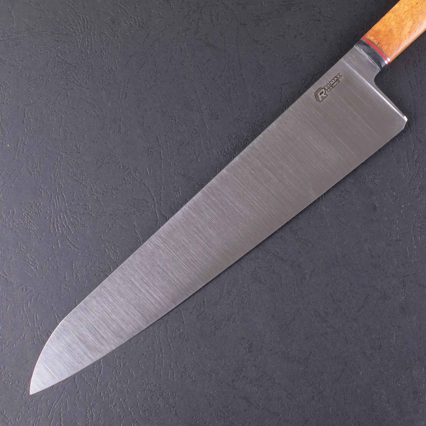 Фото Шеф-нож Quorus 240 Elmax на официальном сайте производителя QUORUS