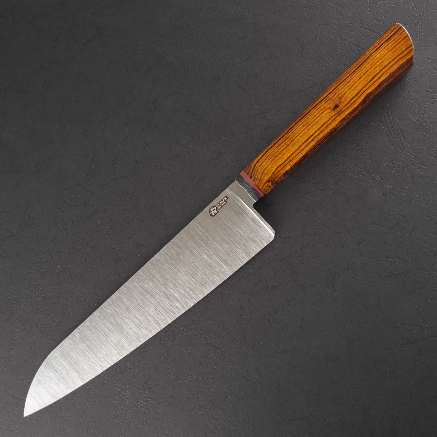 Фото Шеф-нож Quorus 200 Elmax на официальном сайте производителя QUORUS