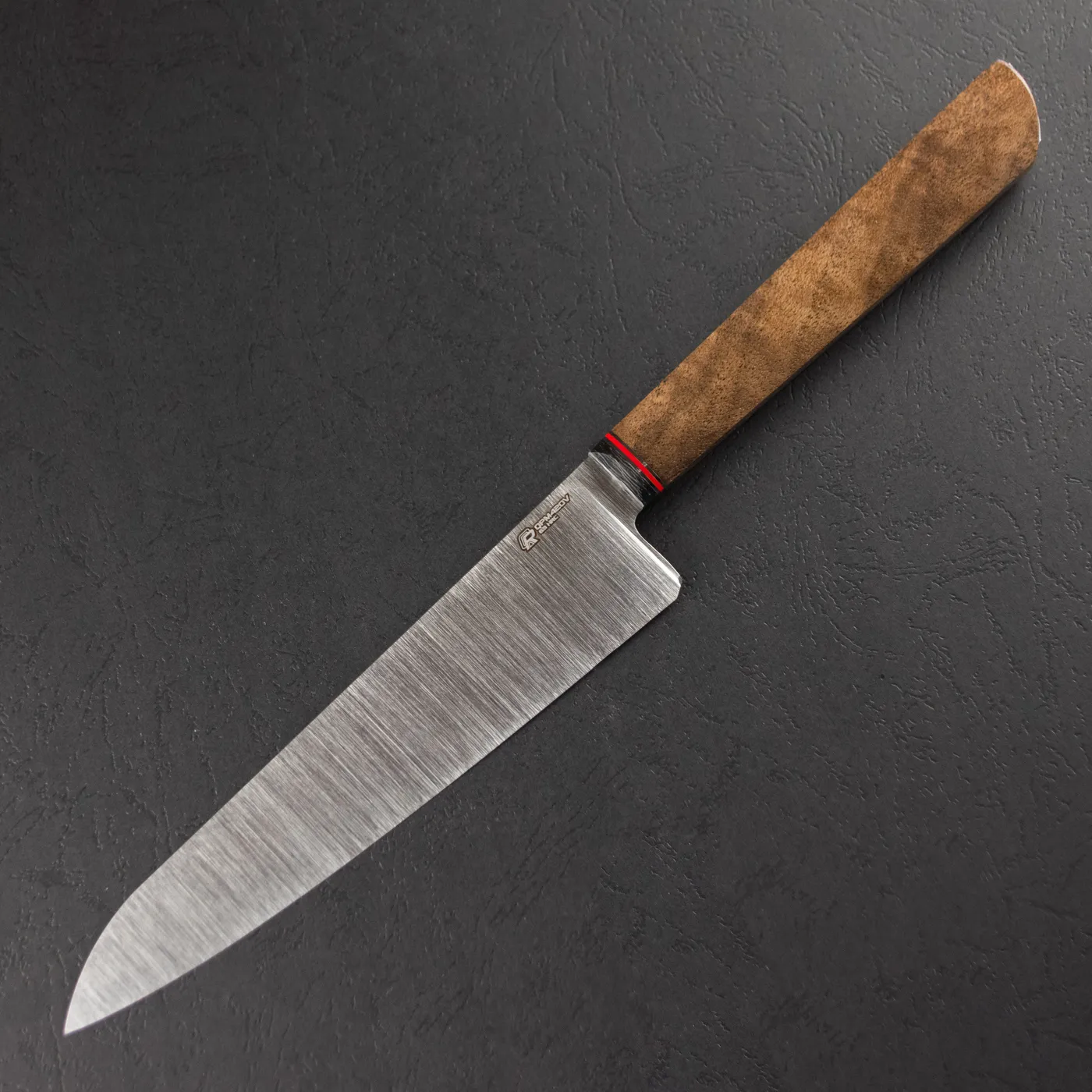 Фото Шеф-нож Quorus 180 QPM420V на официальном сайте производителя QUORUS