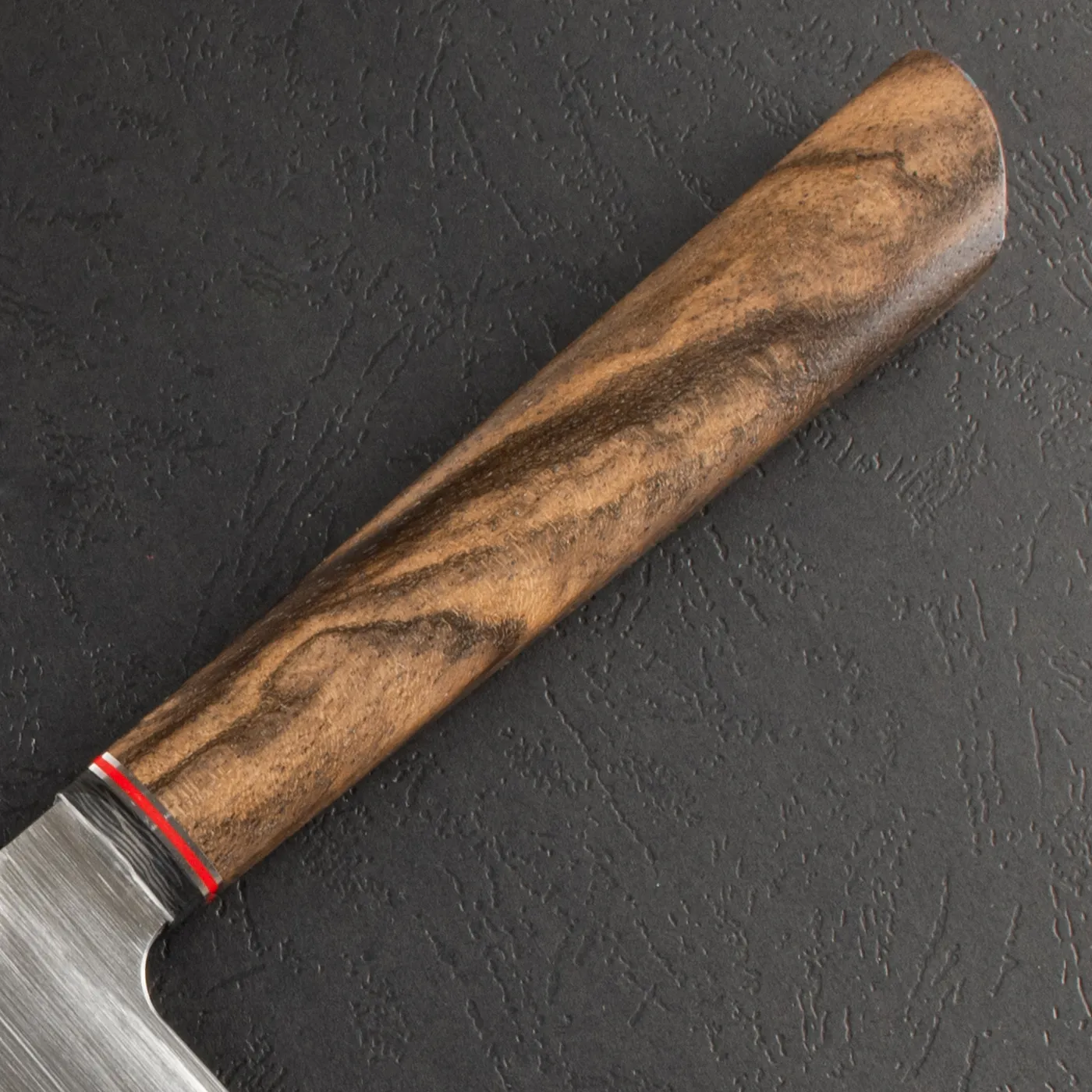 Фото Нож Сантоку Quorus 200 Elmax на официальном сайте производителя QUORUS