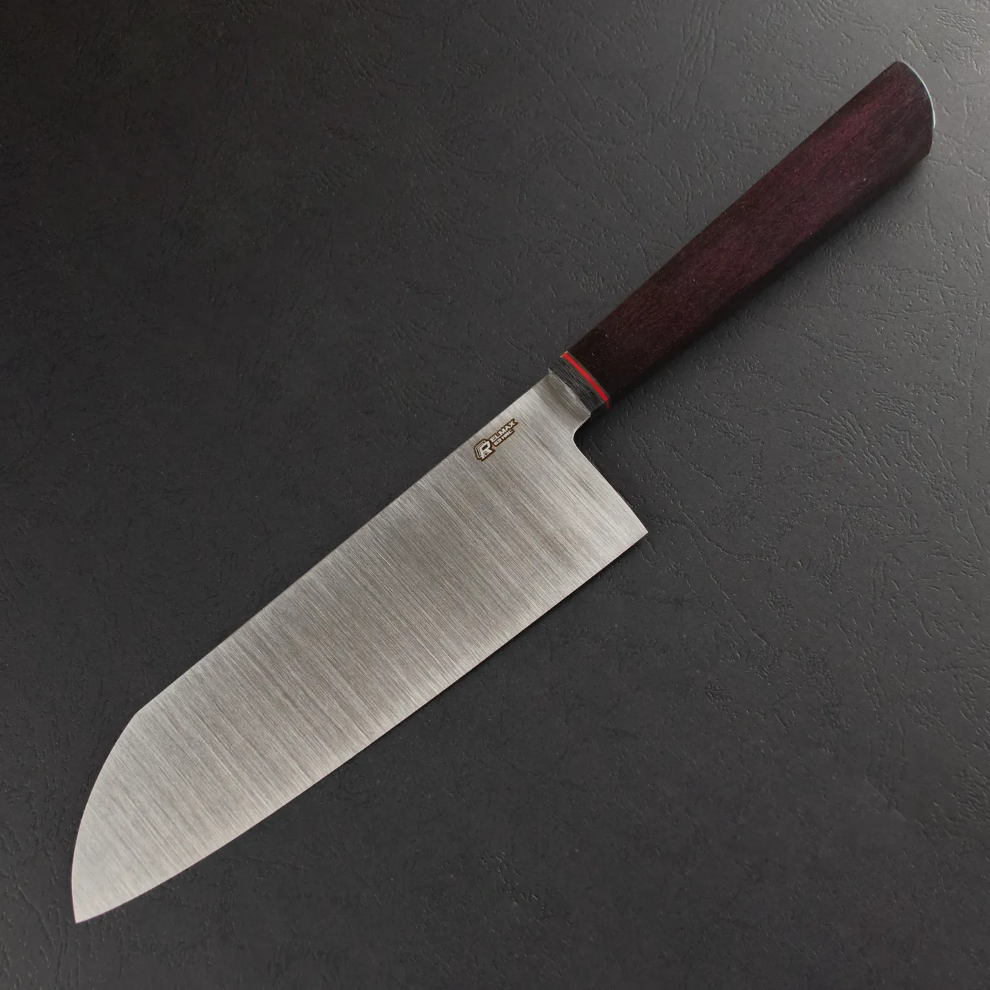 Фото Нож Сантоку Quorus 200 Elmax на официальном сайте производителя QUORUS