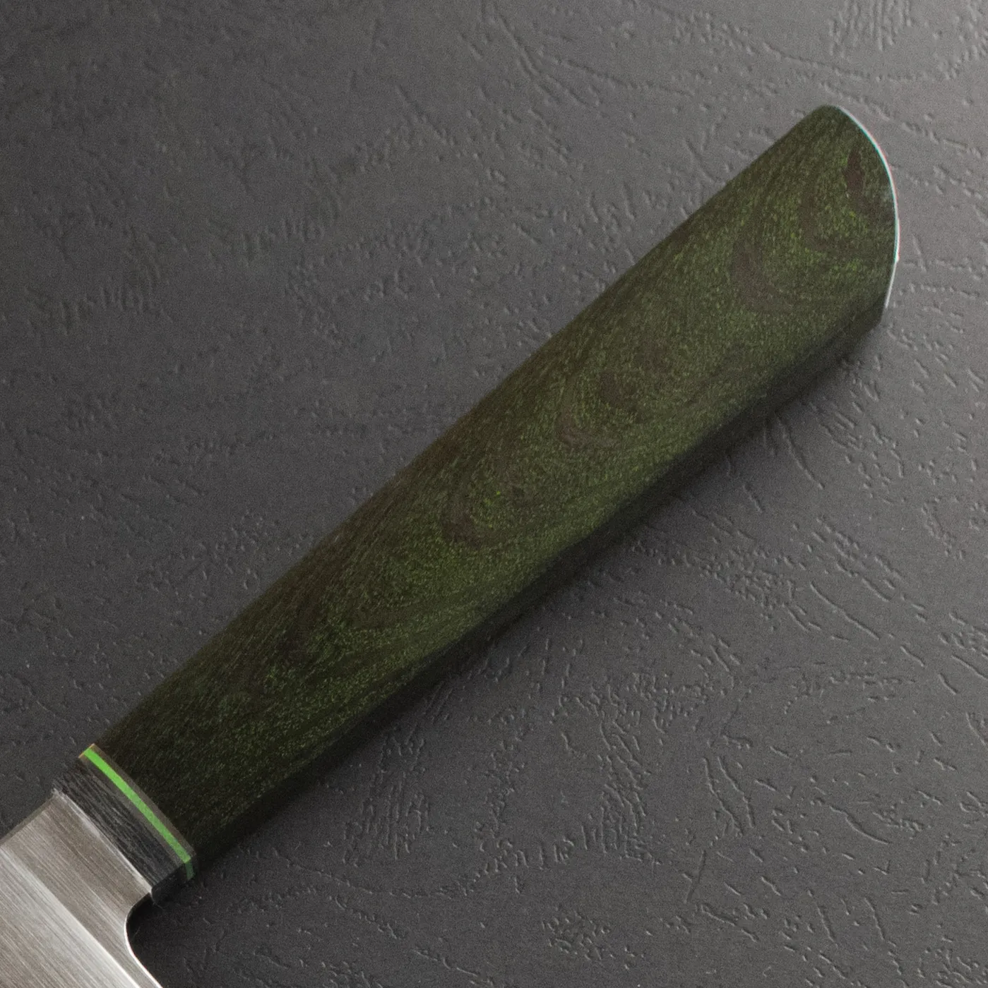 Фото Нож Сантоку Quorus 180 Elmax на официальном сайте производителя QUORUS