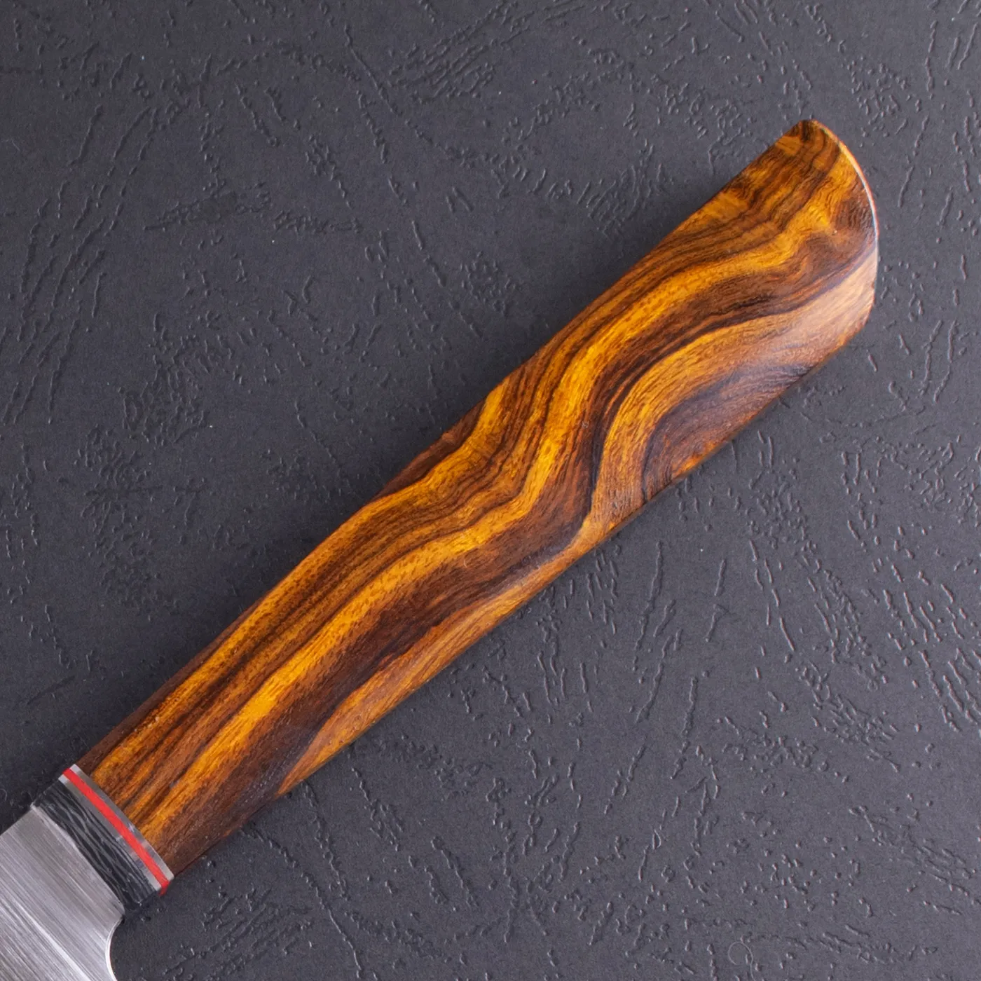 Фото Нож Сантоку Quorus 180 М398 на официальном сайте производителя QUORUS