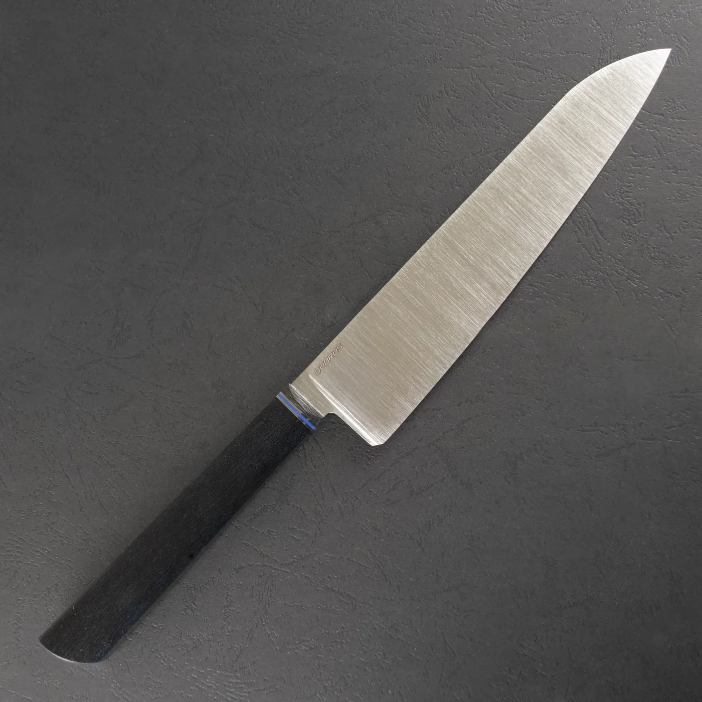 Фото Шеф-нож Quorus 200 Elmax на официальном сайте производителя QUORUS