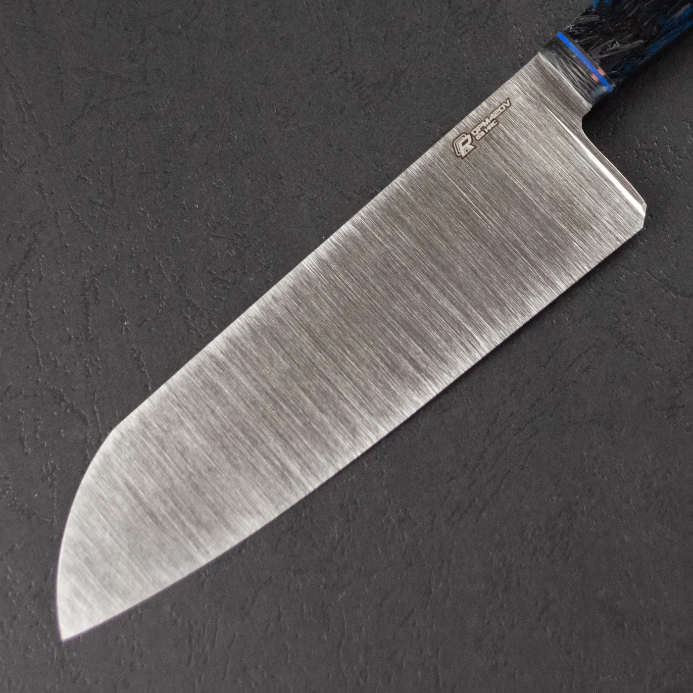 Фото Нож Сантоку Quorus 160 QPM420V на официальном сайте производителя QUORUS