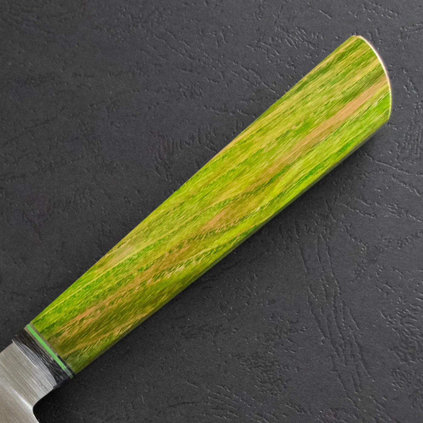 Фото Нож Сантоку Quorus 180 Elmax на официальном сайте производителя QUORUS