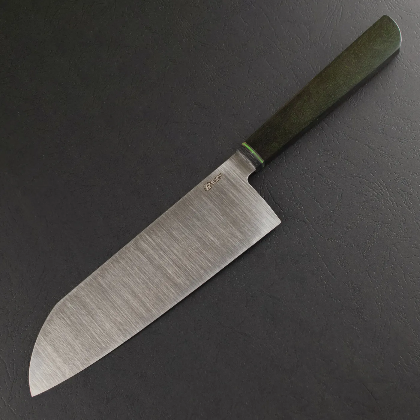 Фото Нож Сантоку Quorus 200 Elmax на официальном сайте производителя QUORUS