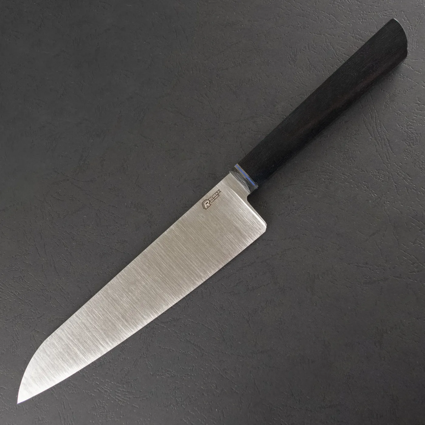 Фото Шеф-нож Quorus 200 Elmax на официальном сайте производителя QUORUS