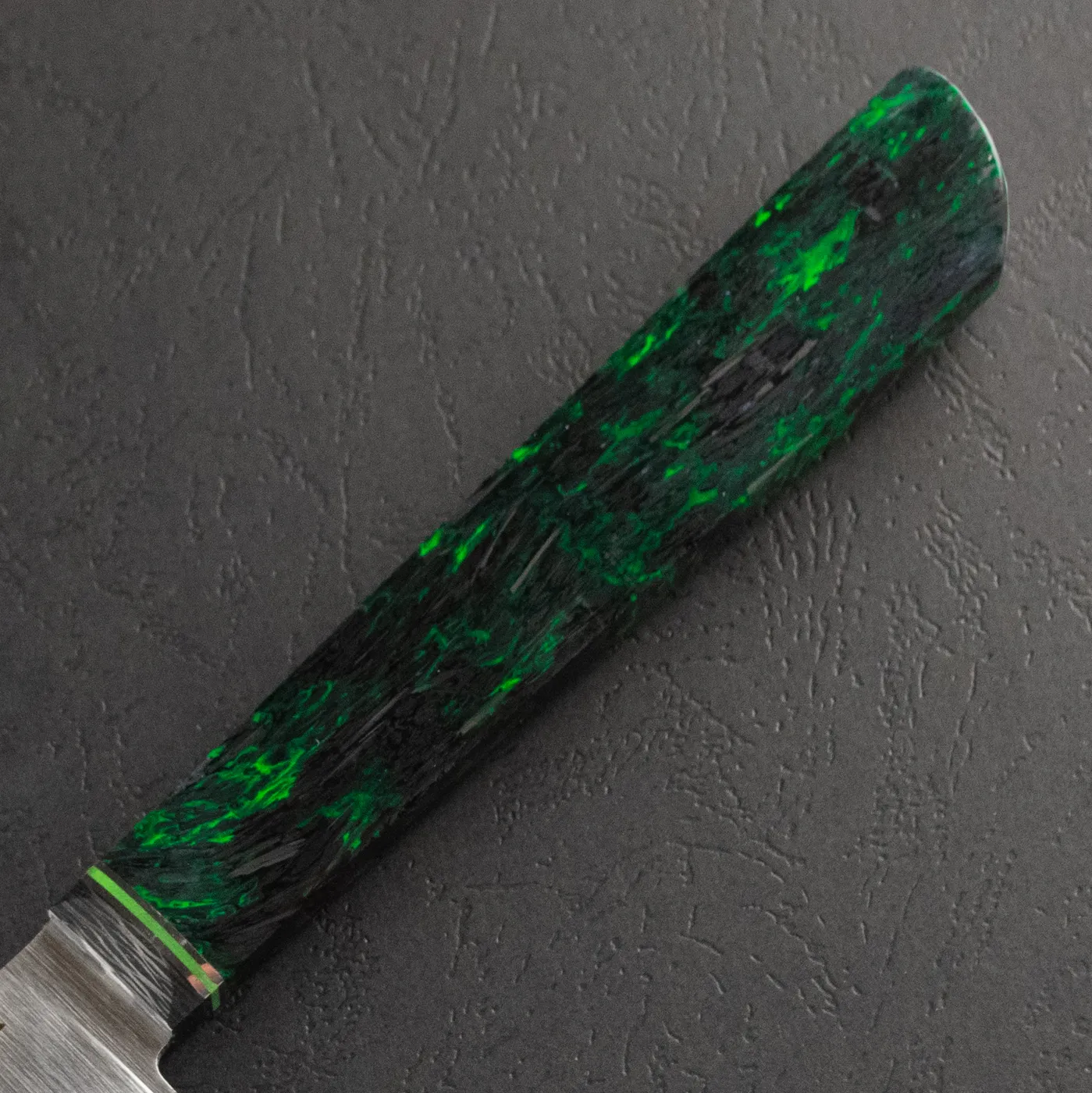 Фото Шеф-нож Quorus 160 Elmax на официальном сайте производителя QUORUS