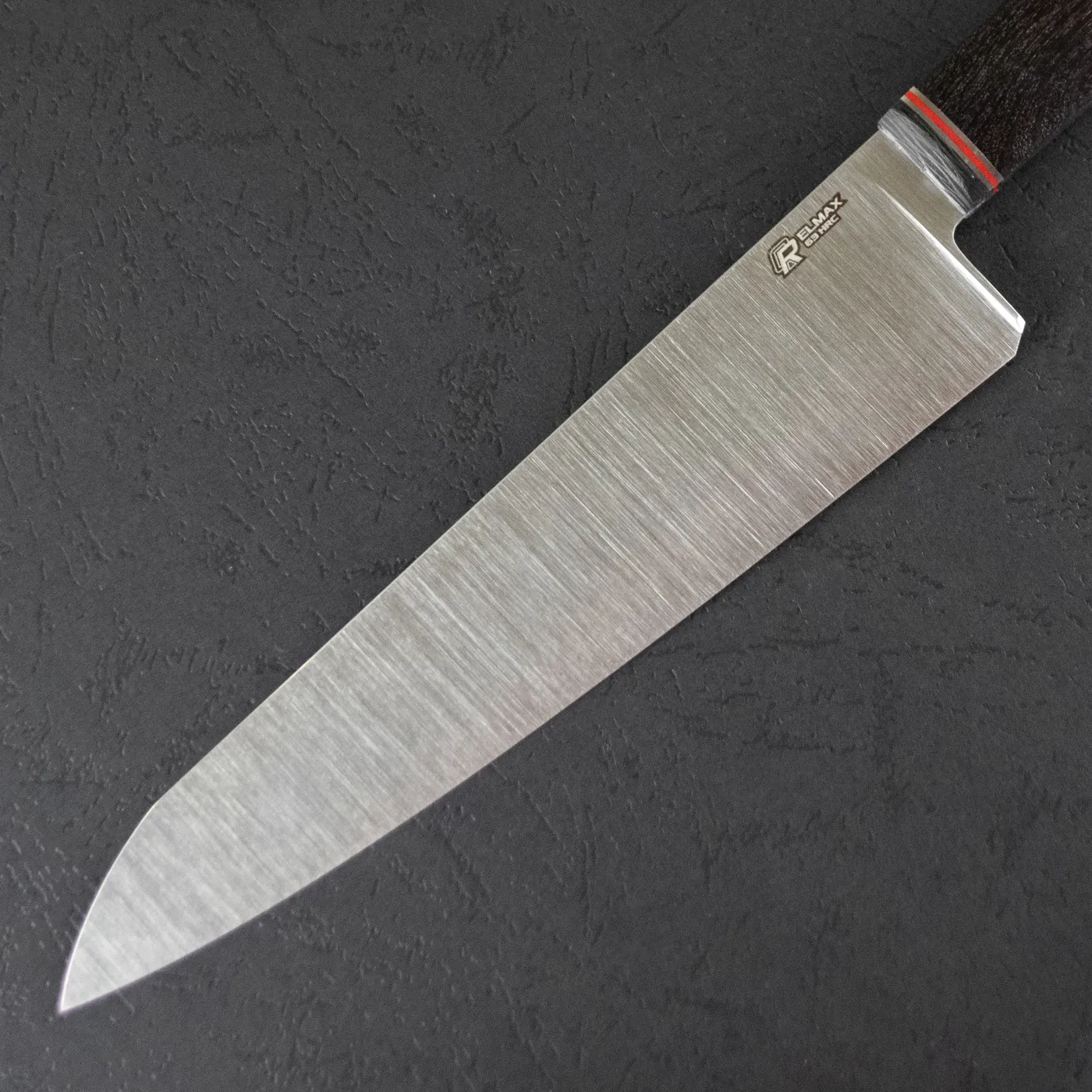 Фото Шеф-нож Quorus 180 Elmax на официальном сайте производителя QUORUS