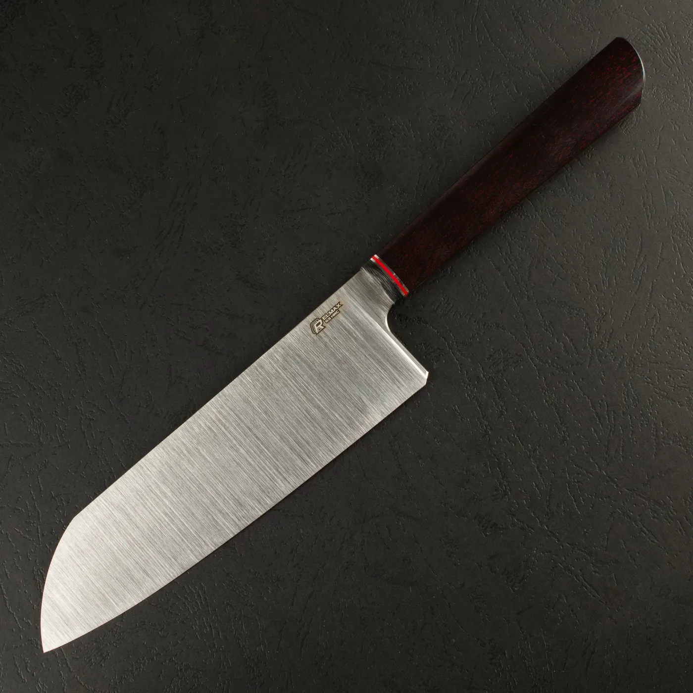 Фото Нож Сантоку Quorus 180 Elmax на официальном сайте производителя QUORUS