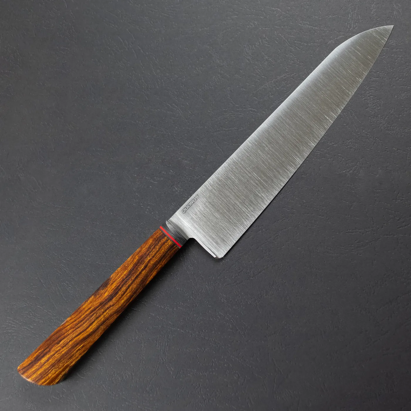 Фото Шеф-нож Quorus 200 Elmax на официальном сайте производителя QUORUS