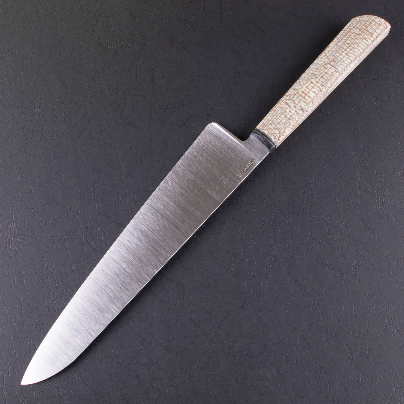 Фото Шеф-нож Quorus 240 Elmax на официальном сайте производителя QUORUS